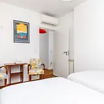 110m2 Flat, Large Terrace With A View And A Garden דירה ליסבון