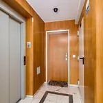 110m2 Flat, Large Terrace With A View And A Garden ליסבון